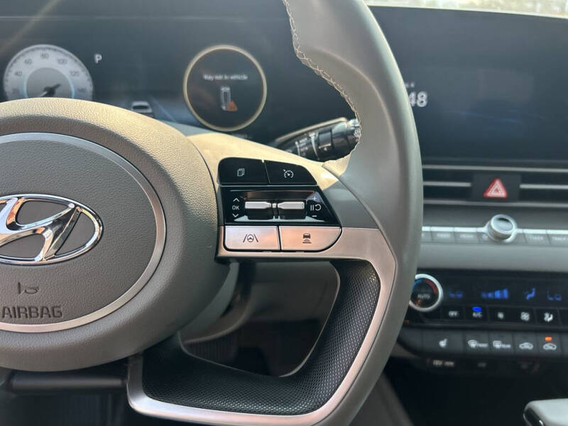 2023 Hyundai Elantra