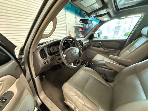 2004 Toyota Sequoia Limited