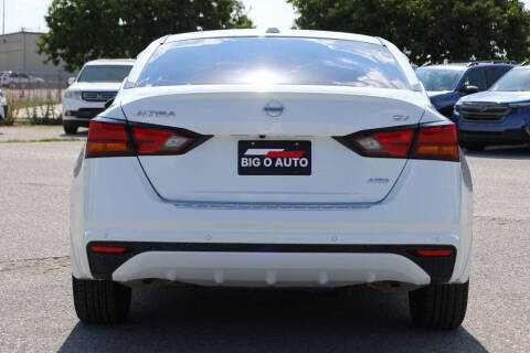 2022 Nissan Altima 2.5 SV