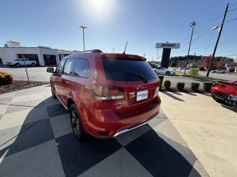 2020 Dodge Journey Crossroad