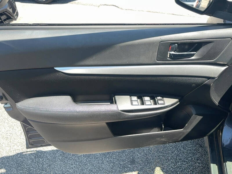 2013 Subaru Outback 2.5i Premium