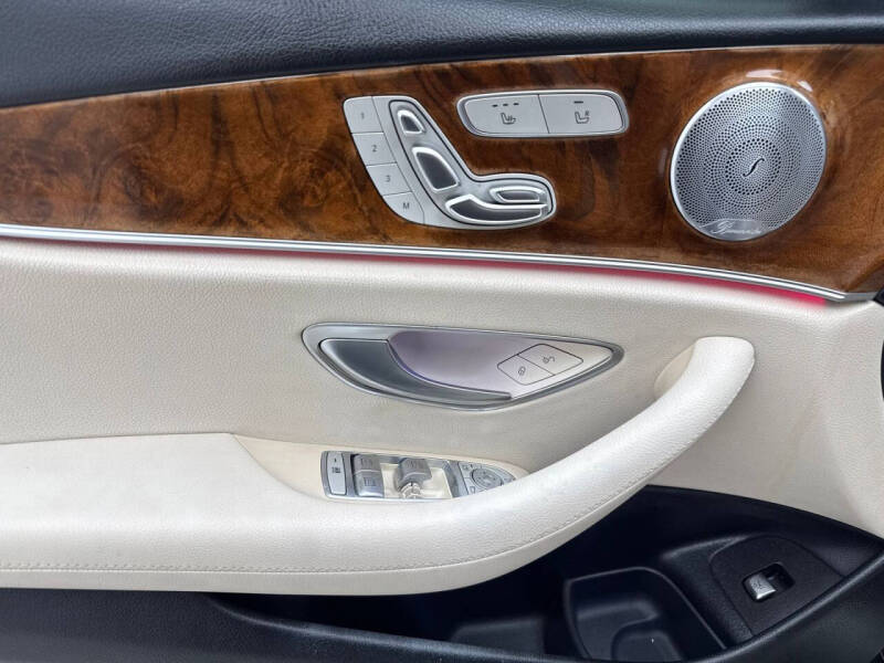 2018 Mercedes-Benz E-Class E 300