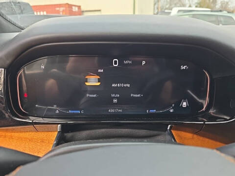 2022 Jeep Grand Wagoneer Series III