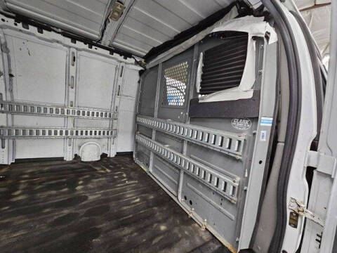 2017 Chevrolet Express 2500