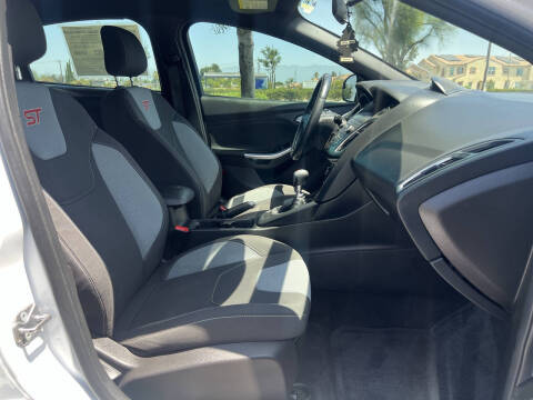 2018 Ford Focus ST