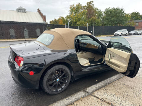 2006 BMW Z4 3.0i