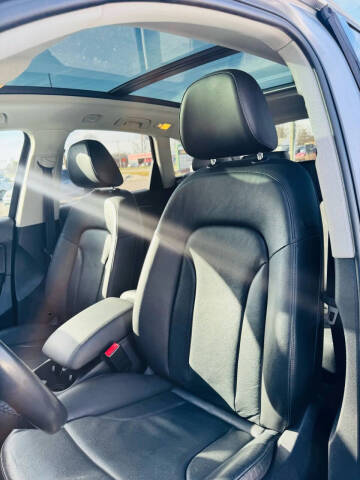 2015 Audi Q5 2.0T quattro Premium Plus