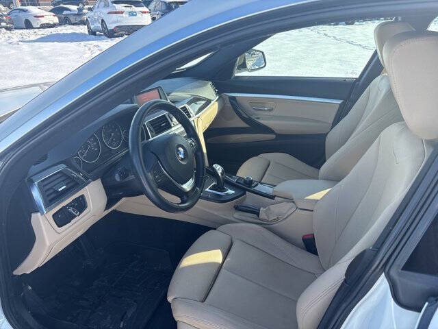 2018 BMW 3 Series 330i xDrive Gran Turismo