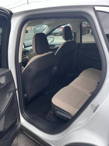2022 Ford Escape SE