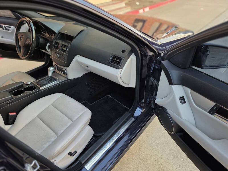 2010 Mercedes-Benz C-Class C 300 Sport