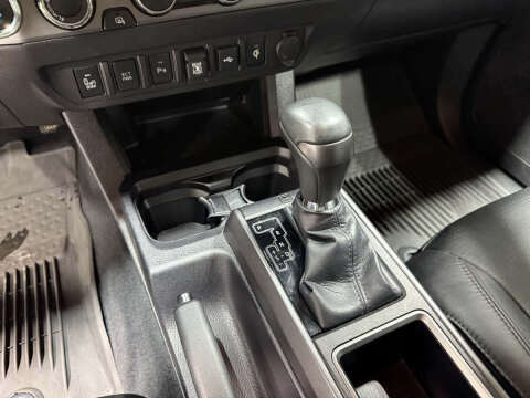 2023 Toyota Tacoma TRD Off-Road