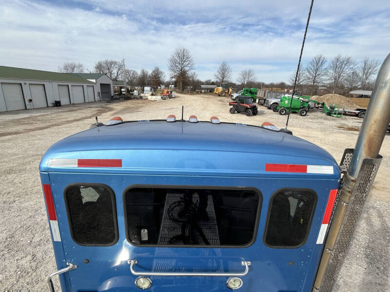 2016 Peterbilt 579 Road 579 Road Tractor