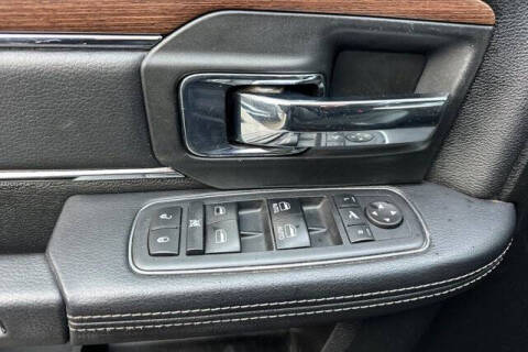 2017 RAM 1500 Laramie