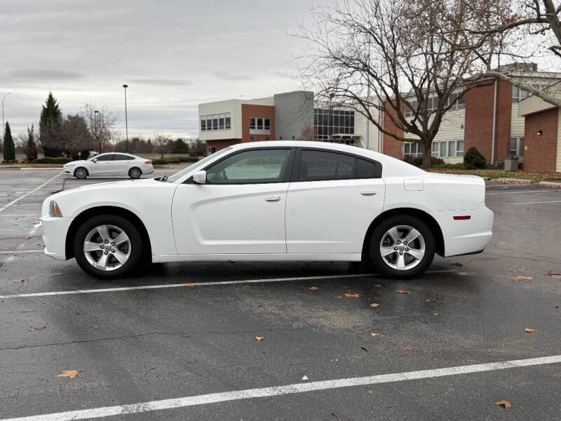 2013 Dodge Charger SE