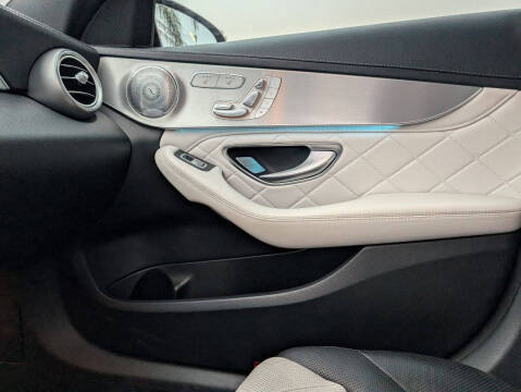 2016 Mercedes-Benz C-Class