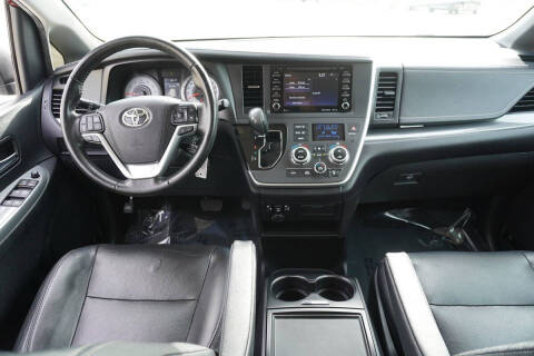 2020 Toyota Sienna