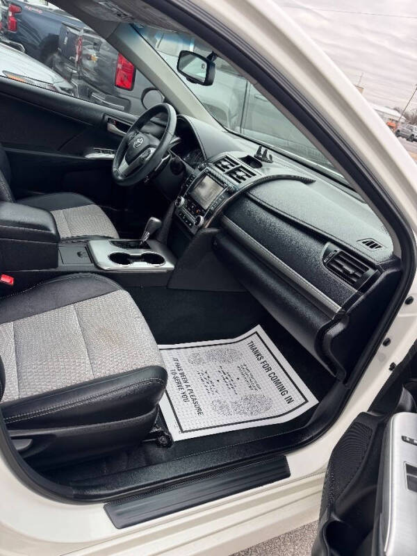 2014 Toyota Camry SE V6