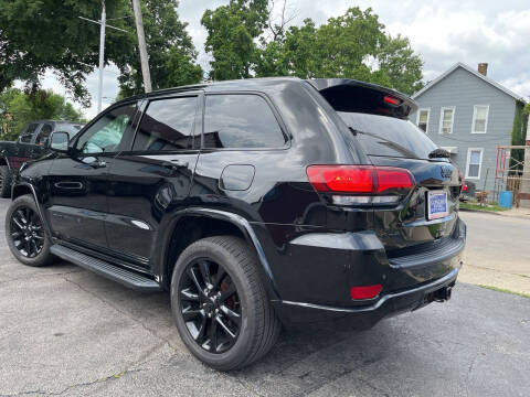 2018 Jeep Grand Cherokee Altitude