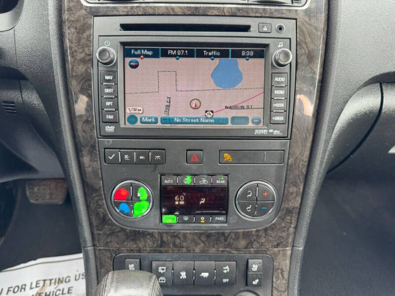 2011 GMC Acadia Denali