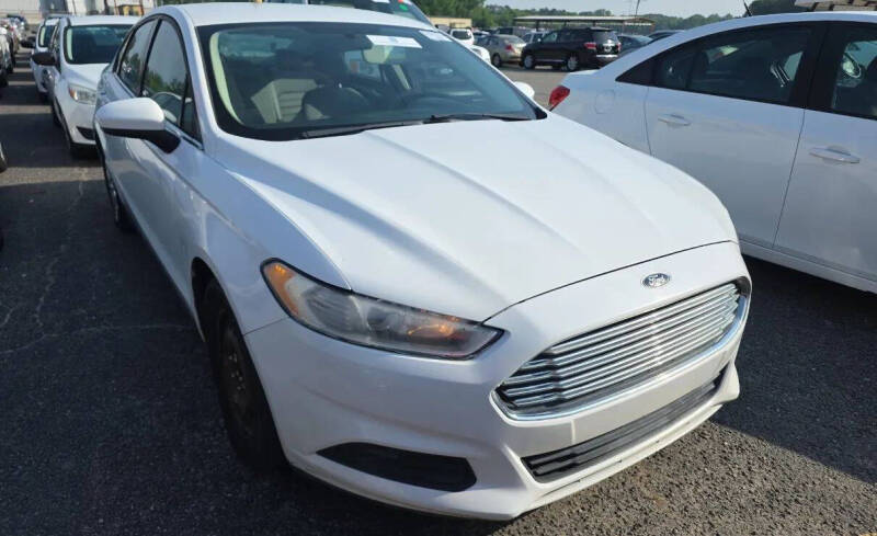 2013 Ford Fusion S