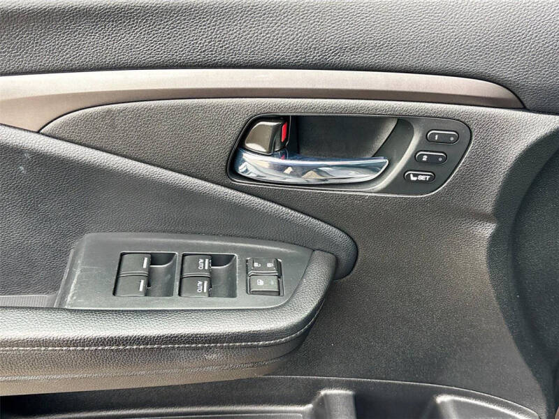 2021 Honda Pilot SE