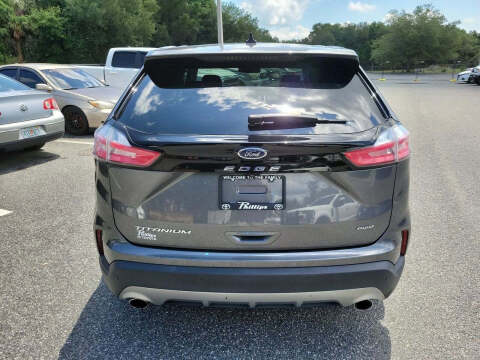 2022 Ford Edge Titanium