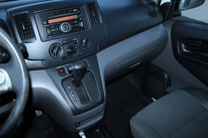 2016 Nissan NV200