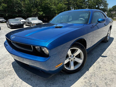 2010 Dodge Challenger for sale at Gwinnett Luxury Motors in Buford GA