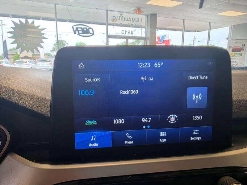2020 Ford Escape SE