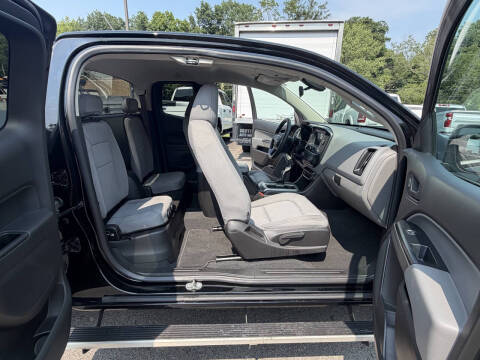 2022 GMC Canyon Elevation Standard