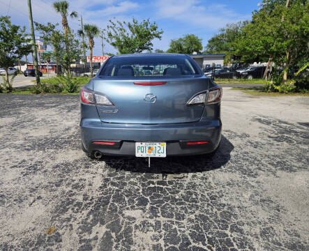 2011 Mazda MAZDA3 i Touring