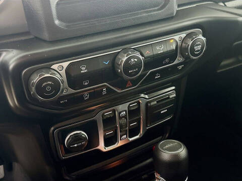 2022 Jeep Gladiator Willys