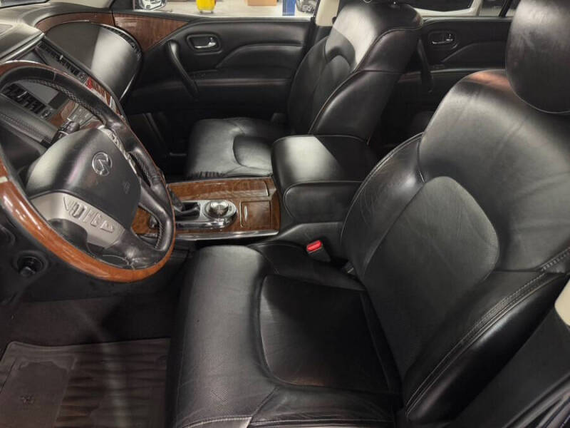 2019 Infiniti QX80 Luxe