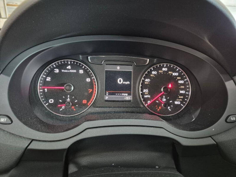 2016 Audi Q3 2.0T quattro Premium Plus