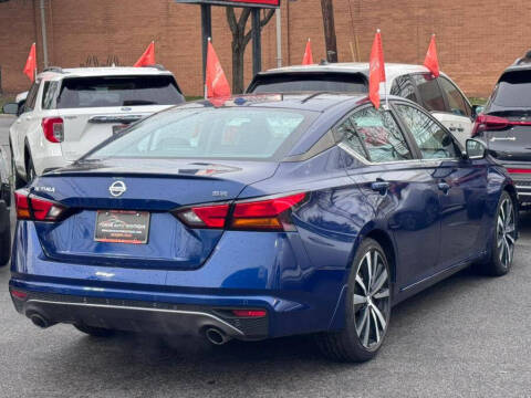 2022 Nissan Altima 2.5 SR