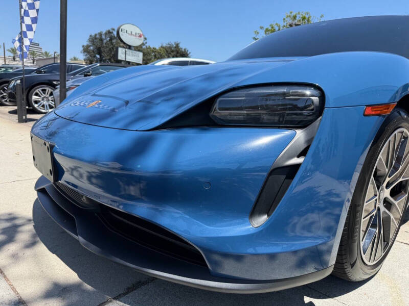 2022 Porsche Taycan
