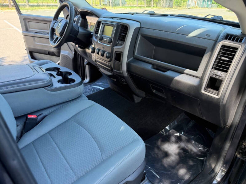 2017 RAM 1500 Express