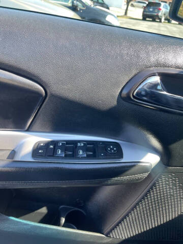 2012 Dodge Journey SE