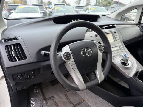 2014 Toyota Prius Plug-in Hybrid