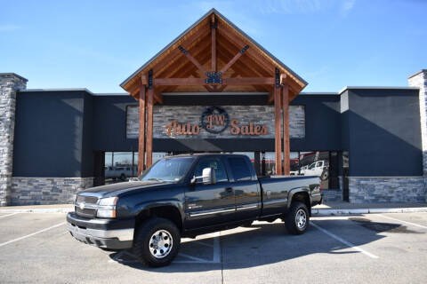 2004 Chevrolet Silverado 2500HD for sale at JW Auto Sales LLC in Harrisonburg VA