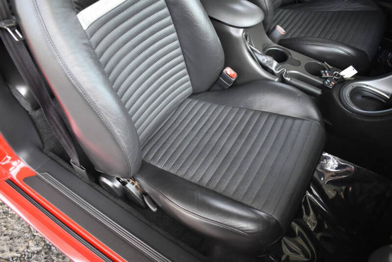2003 Ford Mustang Mach 1 Premium