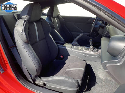 2024 Toyota GR86 Premium