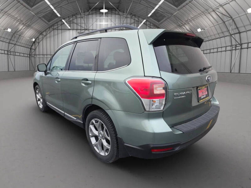 2017 Subaru Forester 2.5i Touring