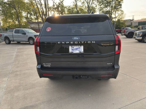 2025 Ford Expedition MAX Active