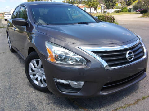 2013 Nissan Altima for sale at Trini-D Auto Sales Center in San Diego CA