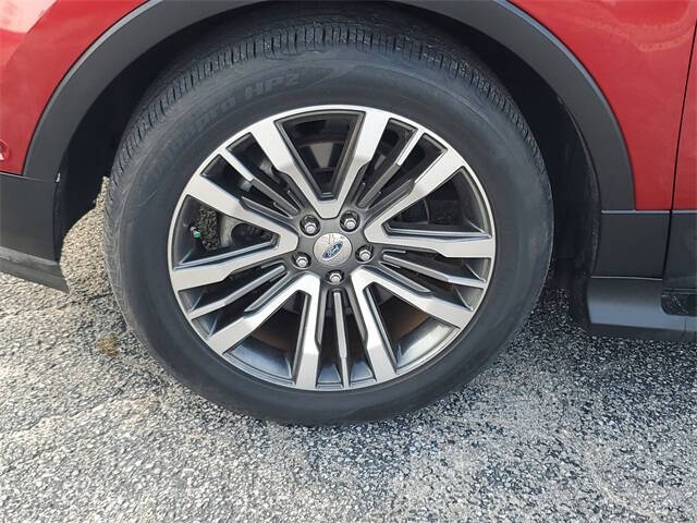 2017 Ford Explorer Platinum