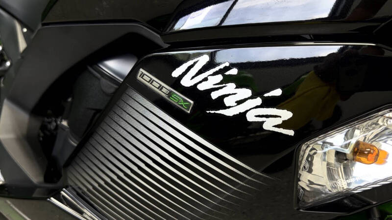 2023 Kawasaki 1000SX