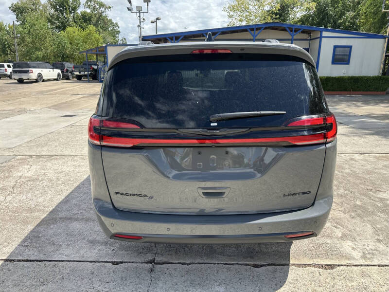 2025 Chrysler Pacifica Limited