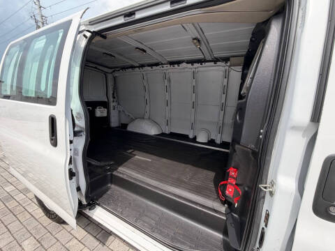 2021 Chevrolet Express 2500