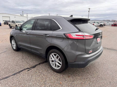 2022 Ford Edge SEL